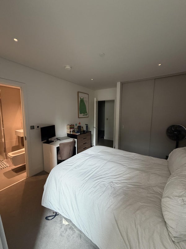 Flat York Place in Greater London