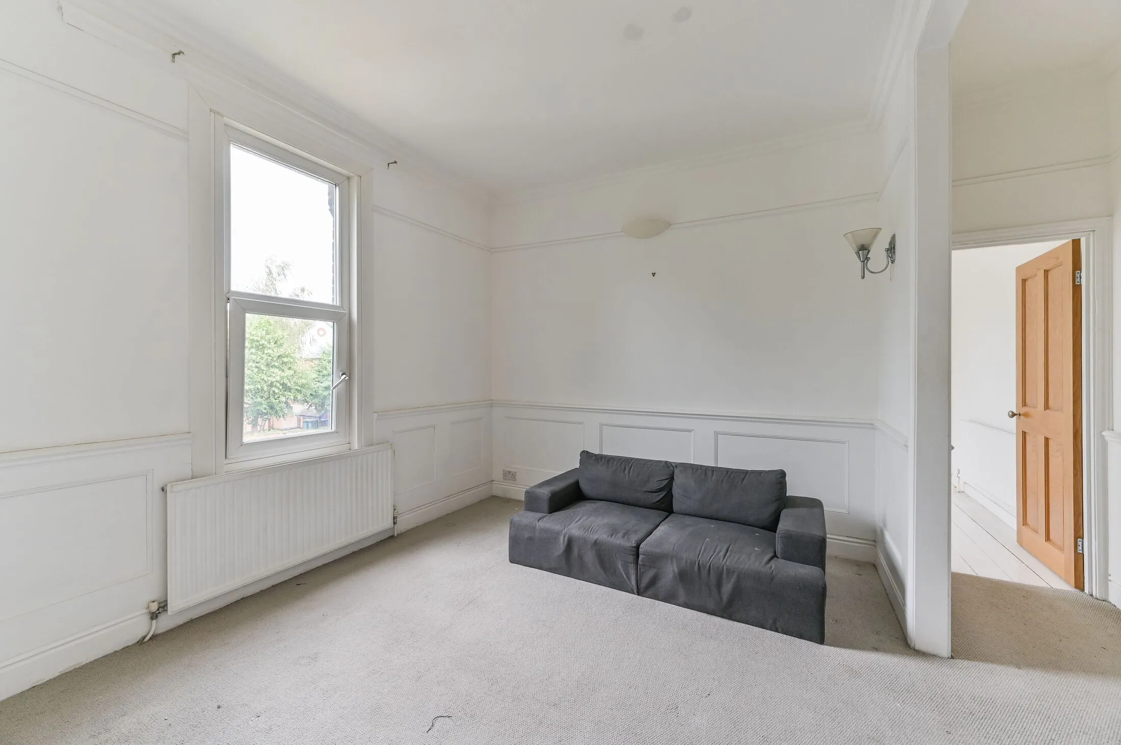 Flat Croydon Road in Greater London