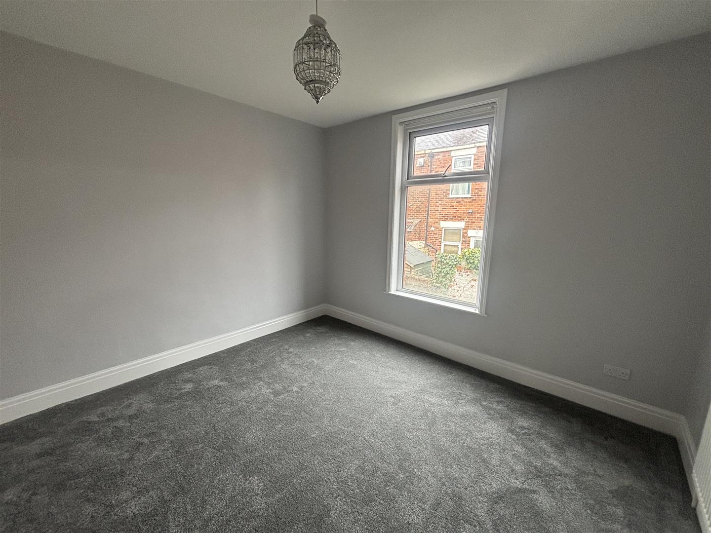 Flat Leicester Road in Preston