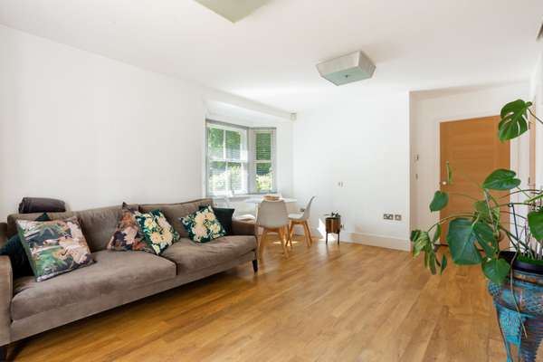 House Winton Close in Winchester