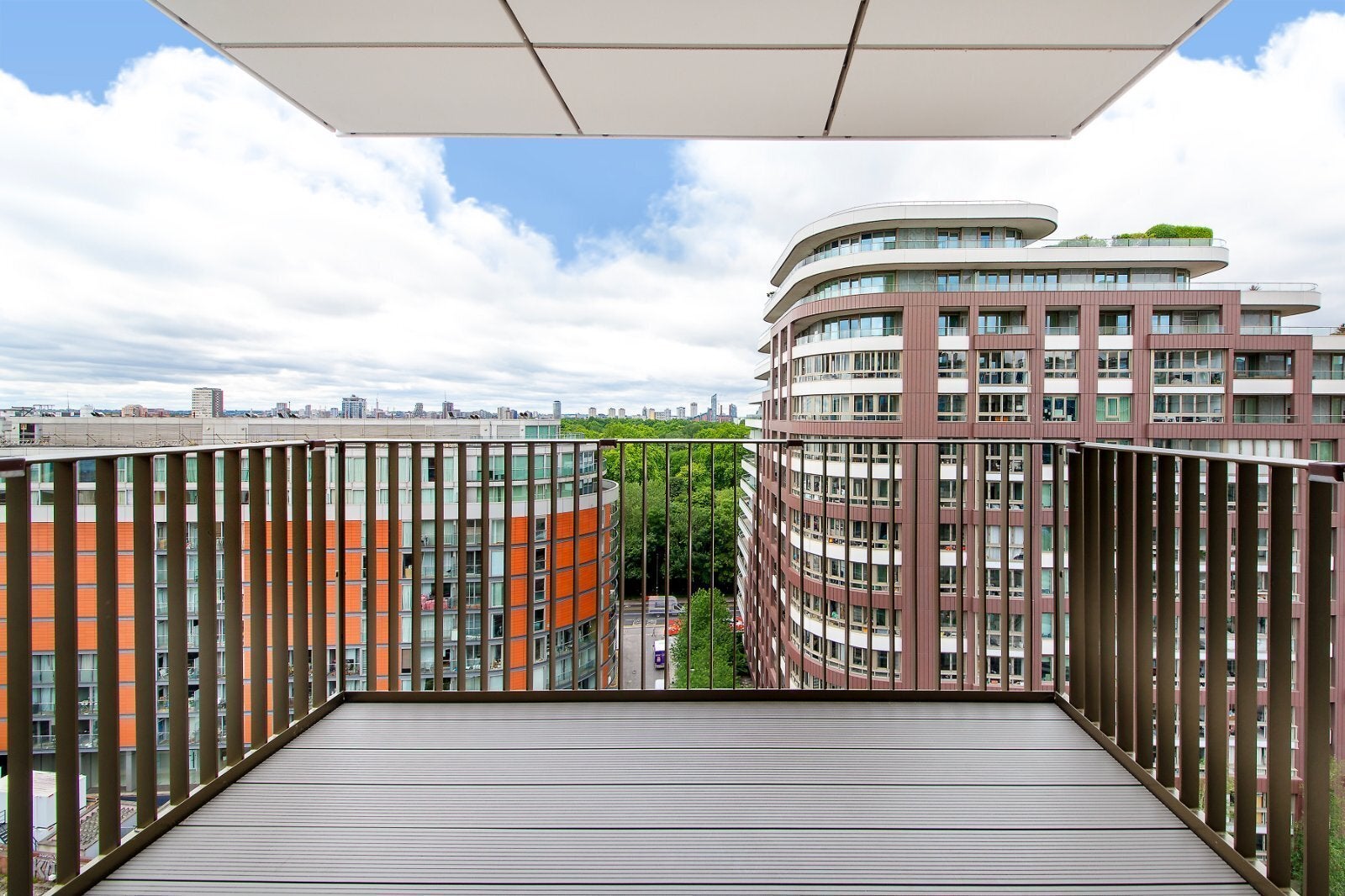 Flat Palmer Road in Greater London