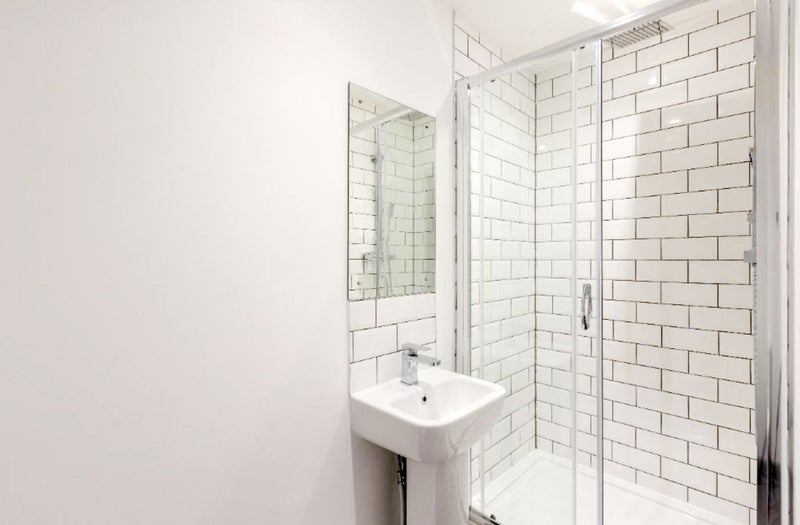 Room Manor Grove in Wakefield