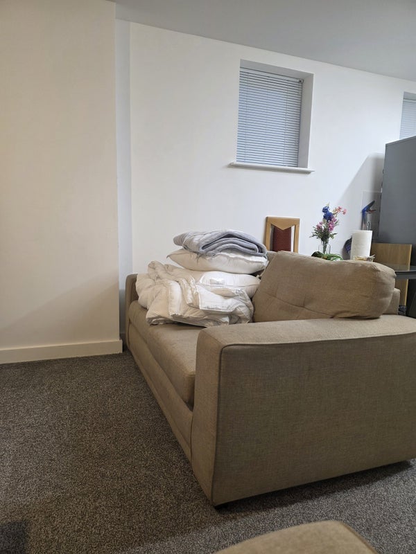 Room Claire Place in Greater London
