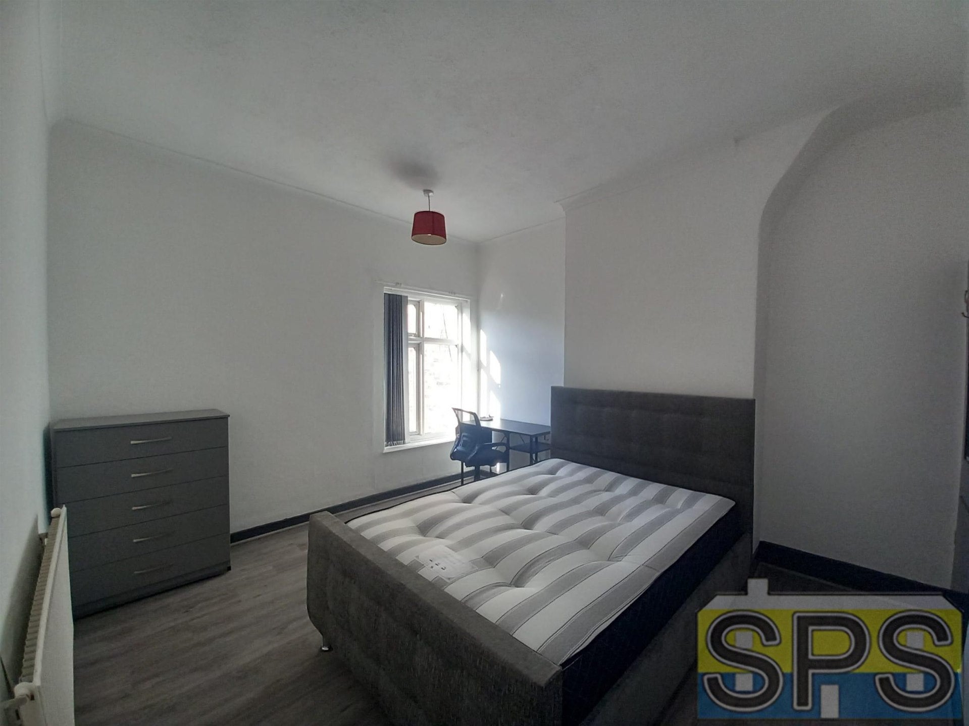 Room Watford Street in Stoke-on-Trent