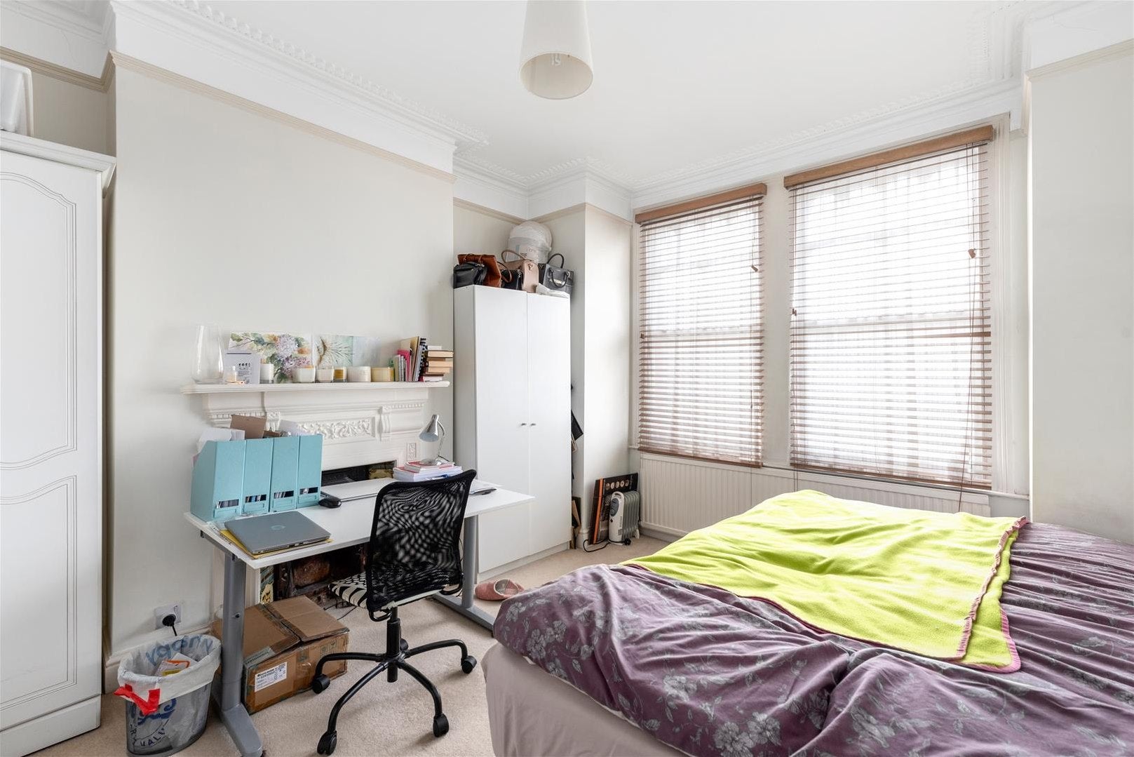 Flat Parfrey Street in Greater London