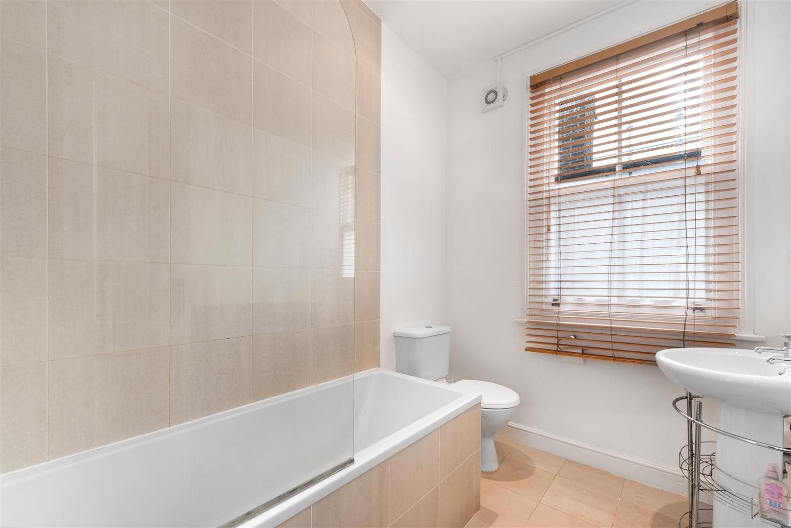Flat Parfrey Street in Greater London