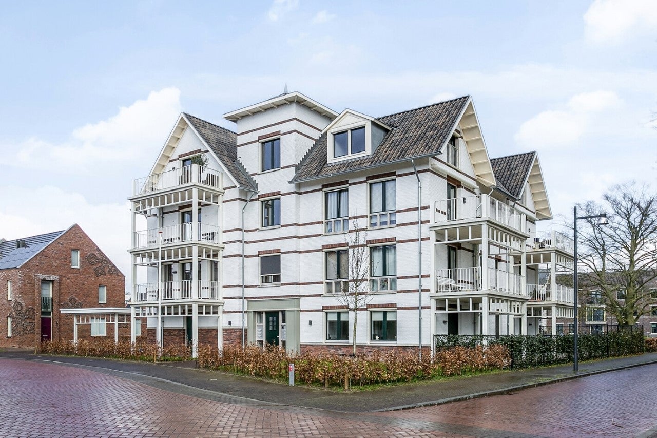 Appartement Pr van Oranjestraat 5301 RA in Zaltbommel