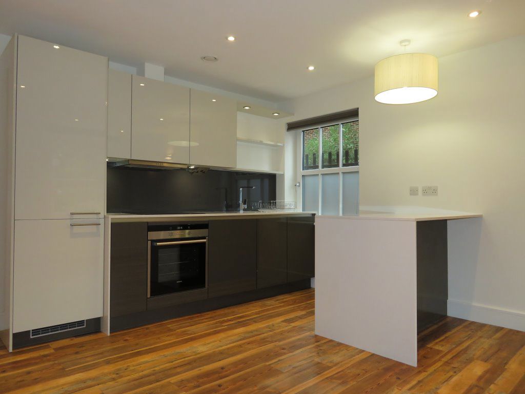 Flat Lion Court in Epping Forest