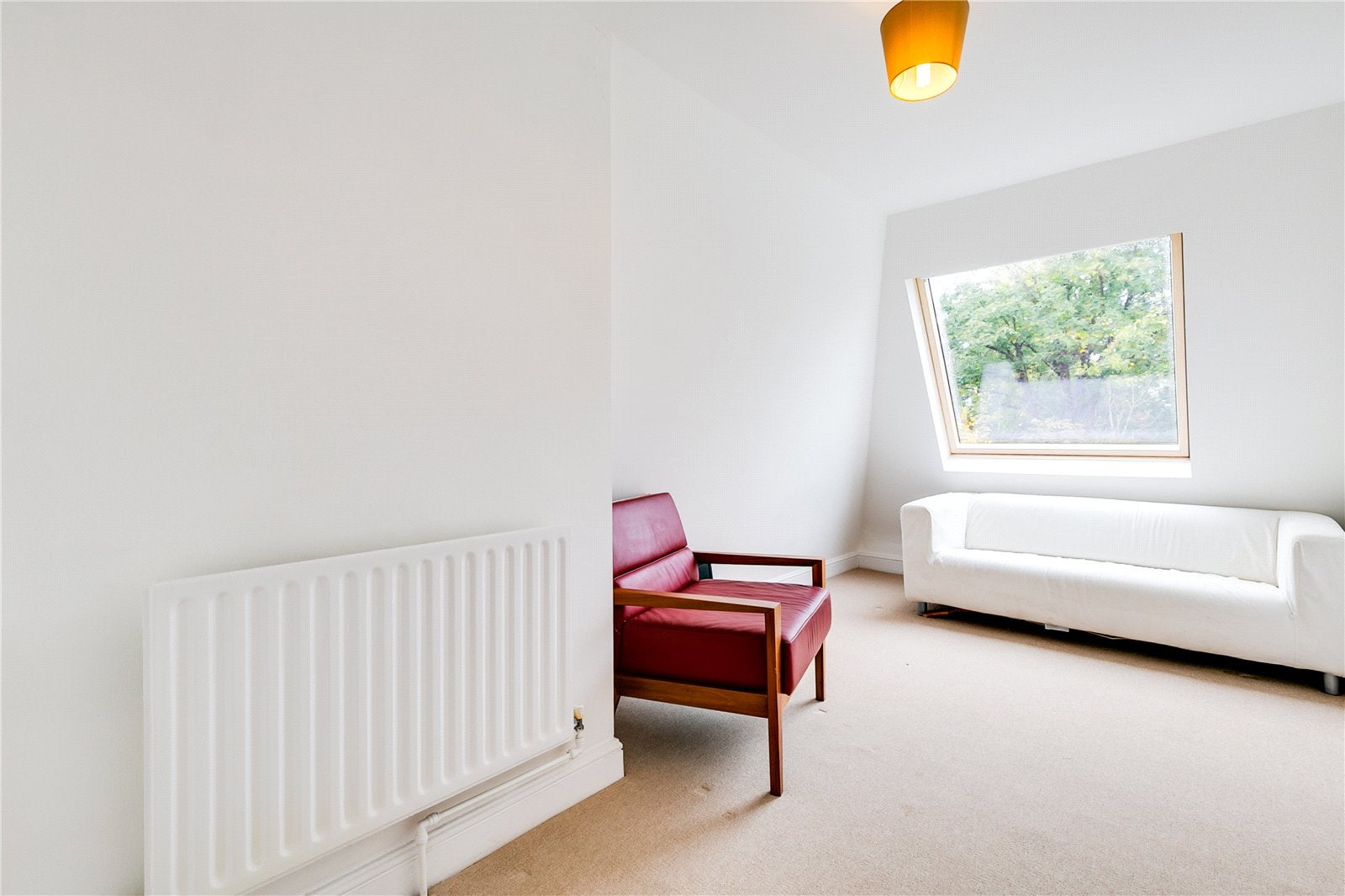 Flat Longley Road in Greater London