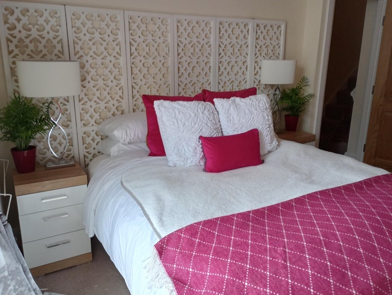 Room Slackcote Lane in Oldham