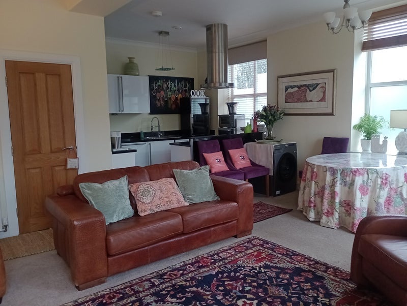 Room Slackcote Lane in Oldham