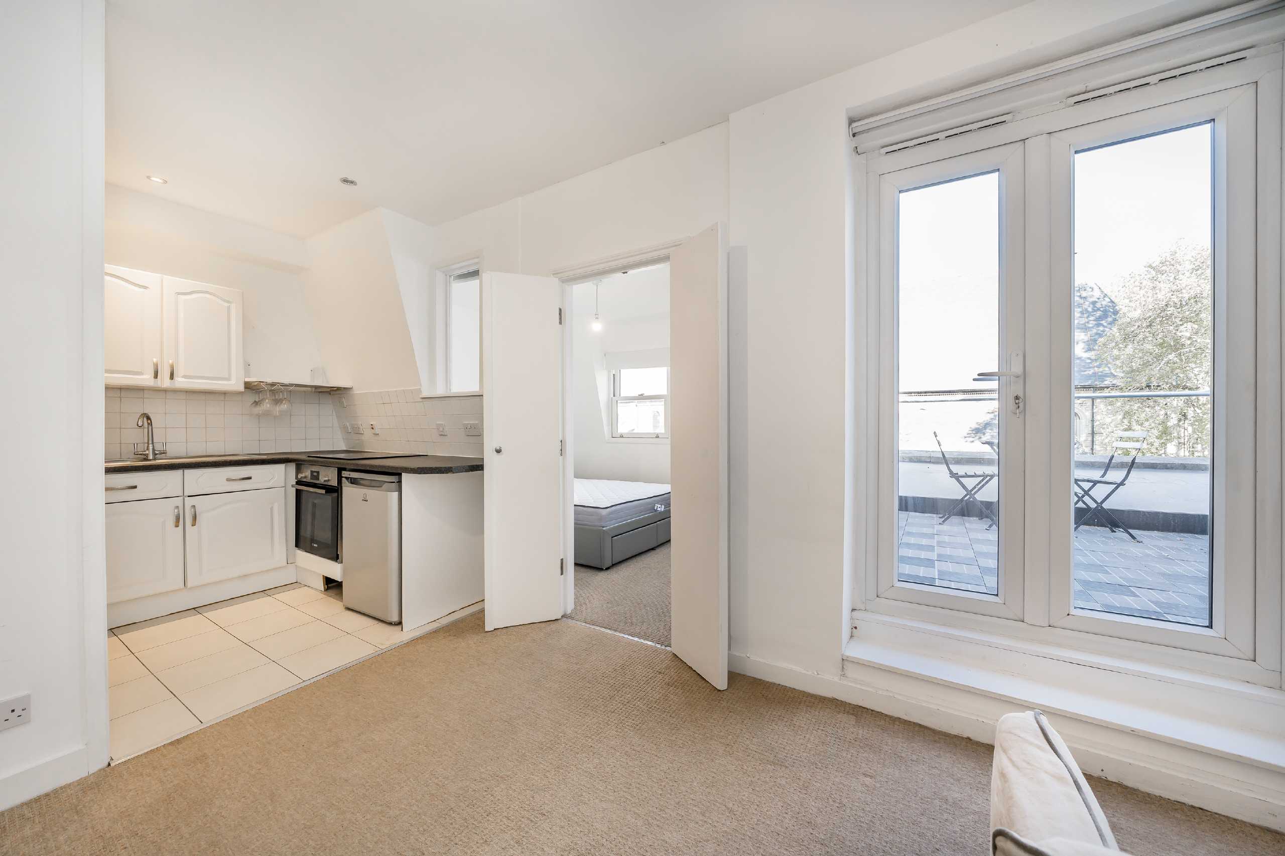 Flat Lower Addison Gardens in Greater London