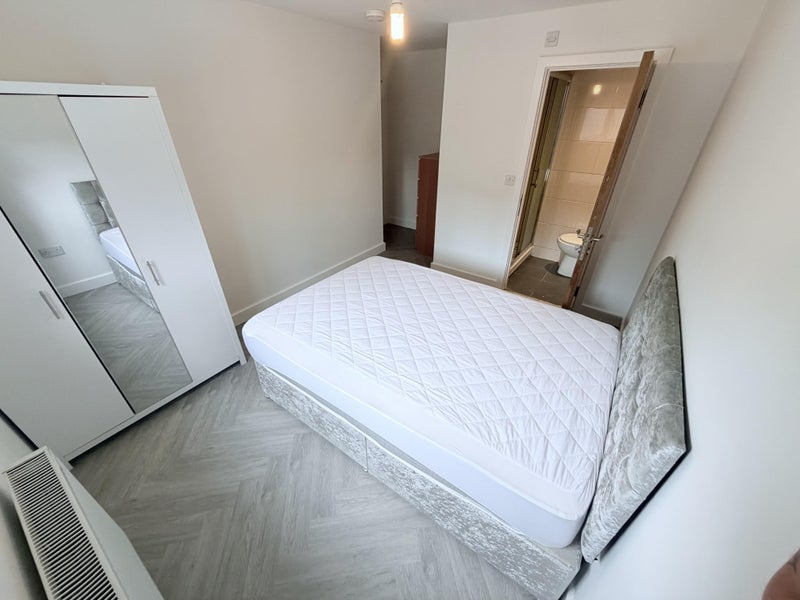 Room Tidewell Court in Sheffield
