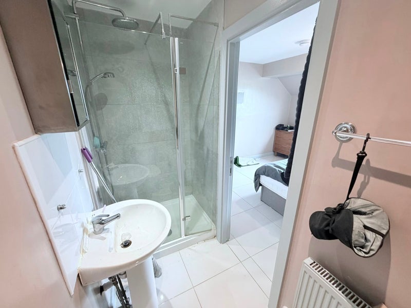 Room Tidewell Court in Sheffield