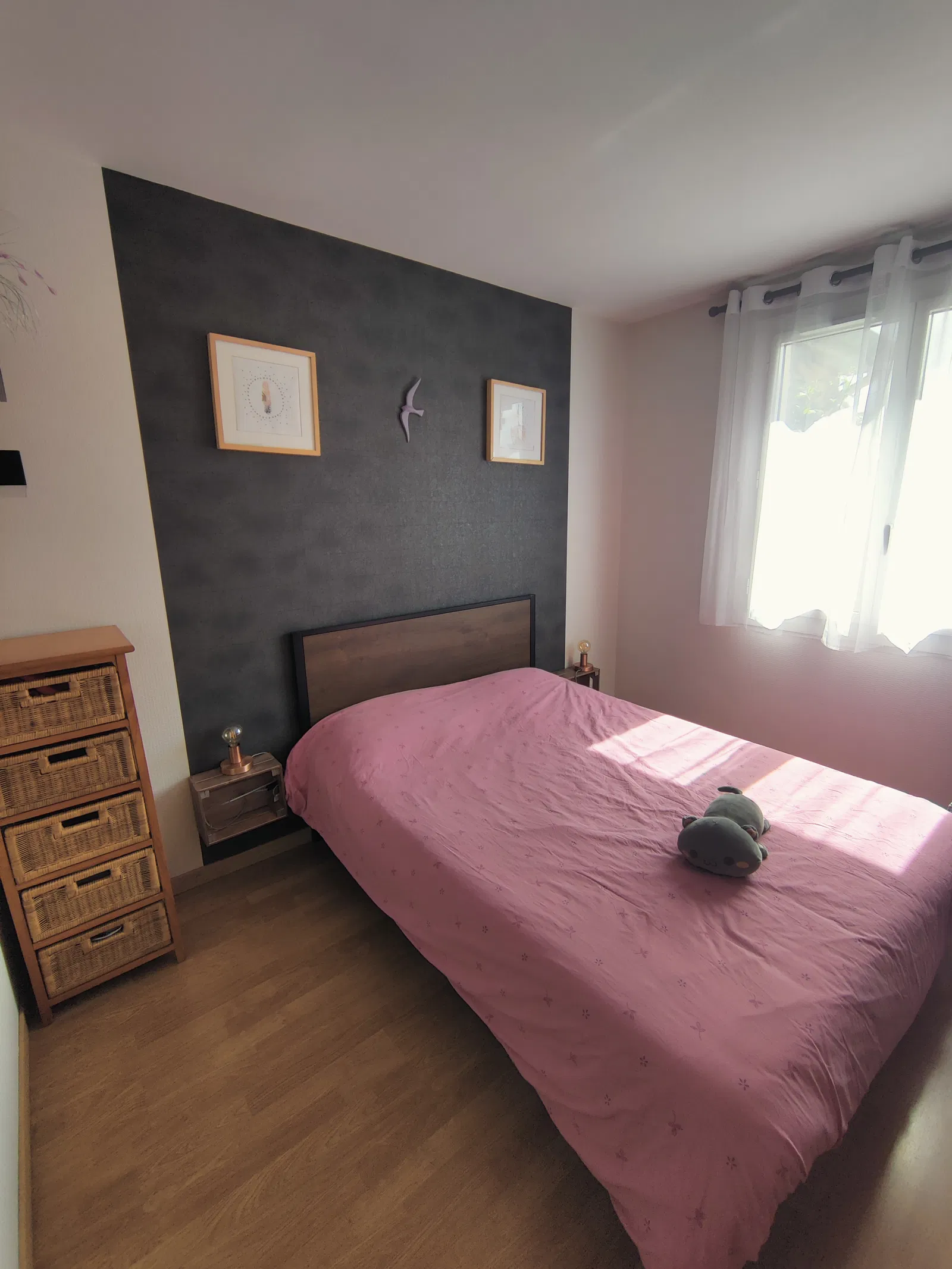 Chambre Rue René Cassin à Saint-Thibault-des-Vignes
