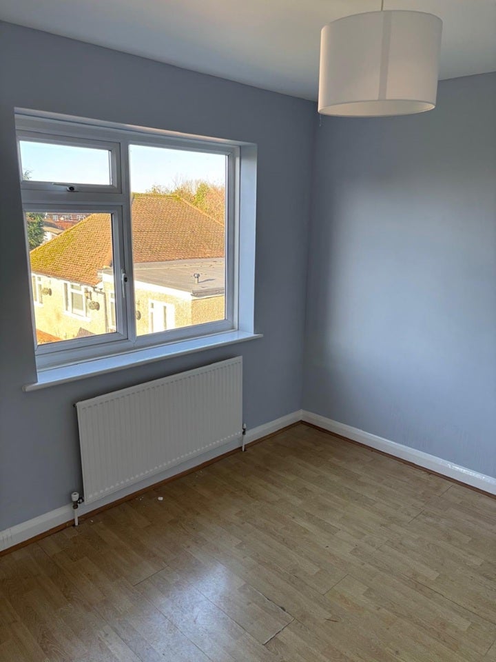 Flat Harrow Gardens in Warlingham