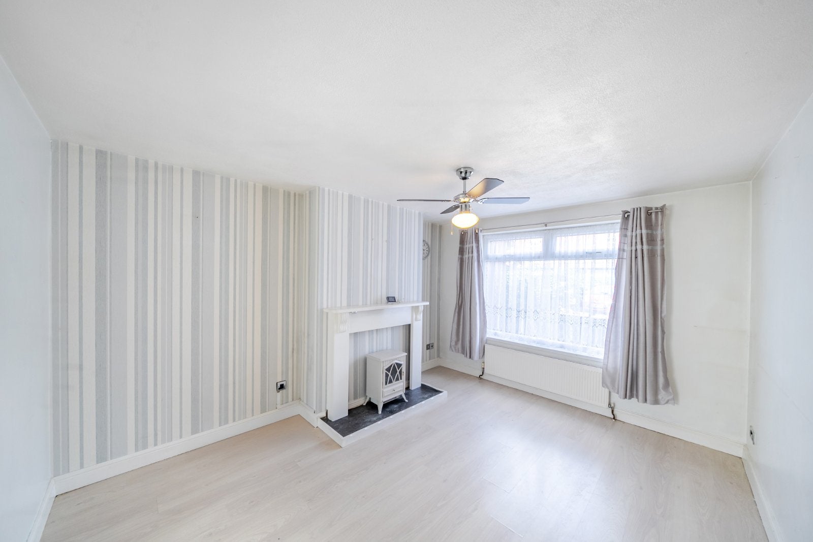 Flat Cordella Close in Hull