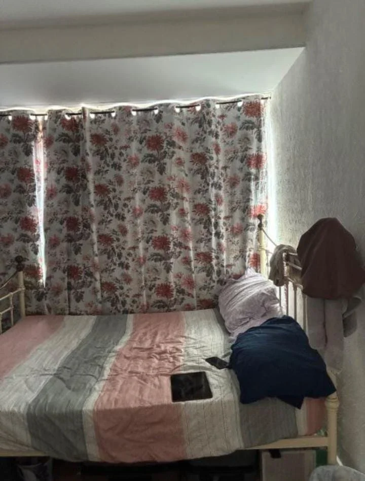 Room St Mary's Road in Greater London