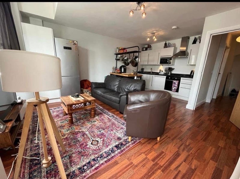 Room Cavendish Road in Greater London