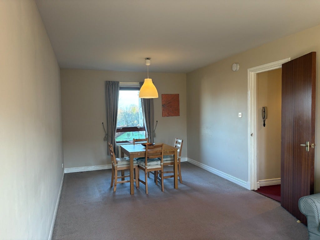 Flat West Powburn in Edinburgh