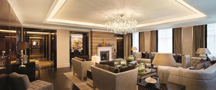 Flat Whitehall Place in City of Westminster