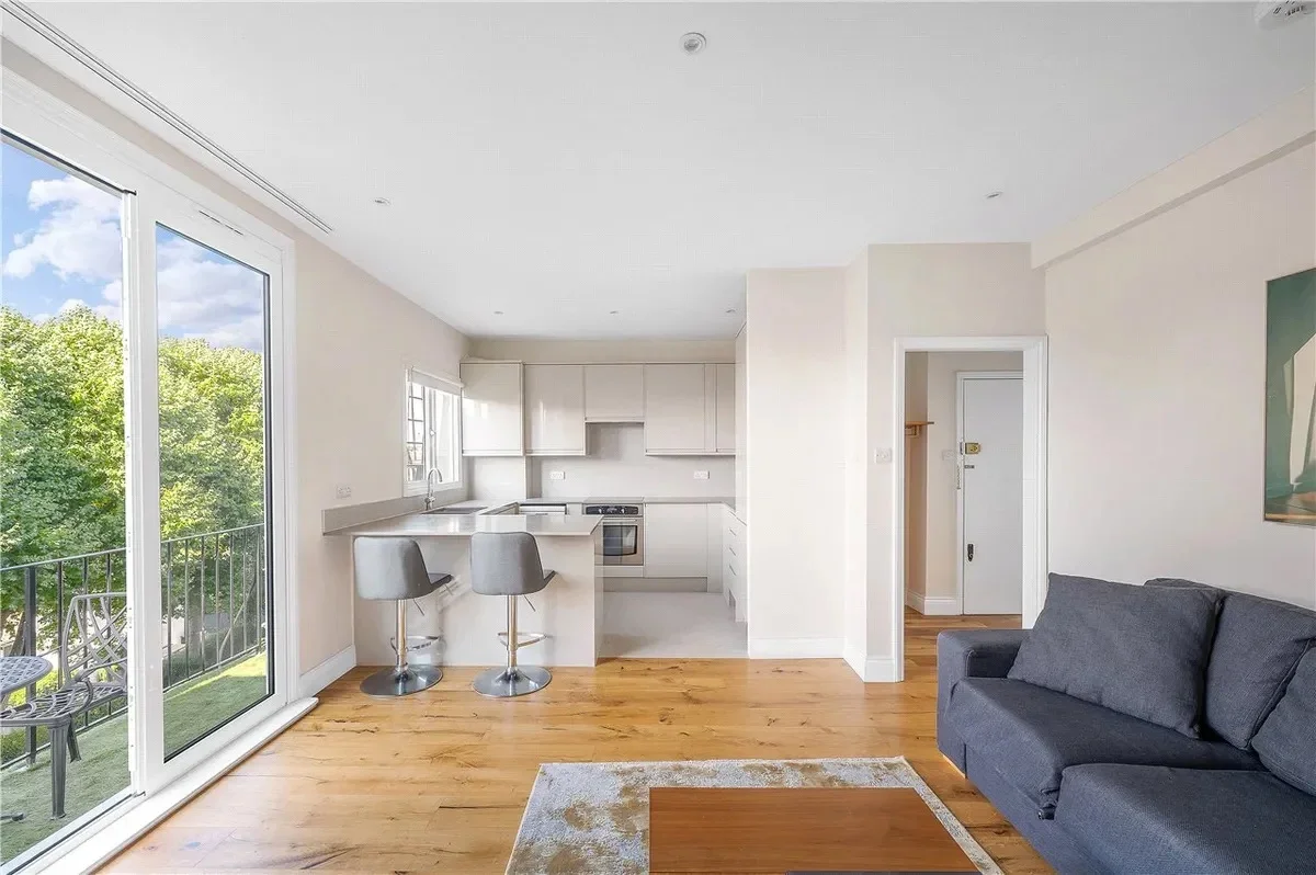 Flat Brechin Place in Greater London