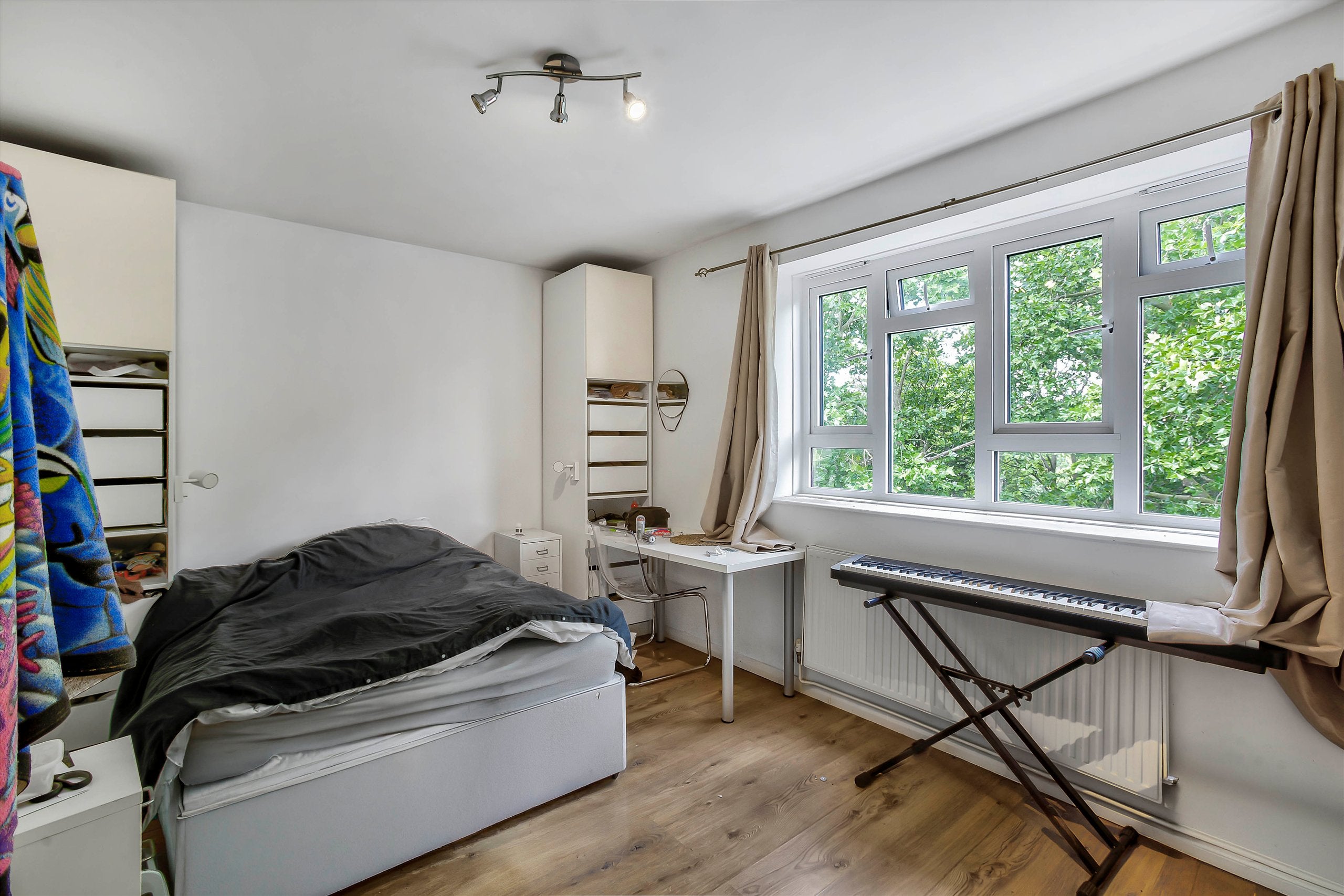 Flat Sulivan Court in Greater London