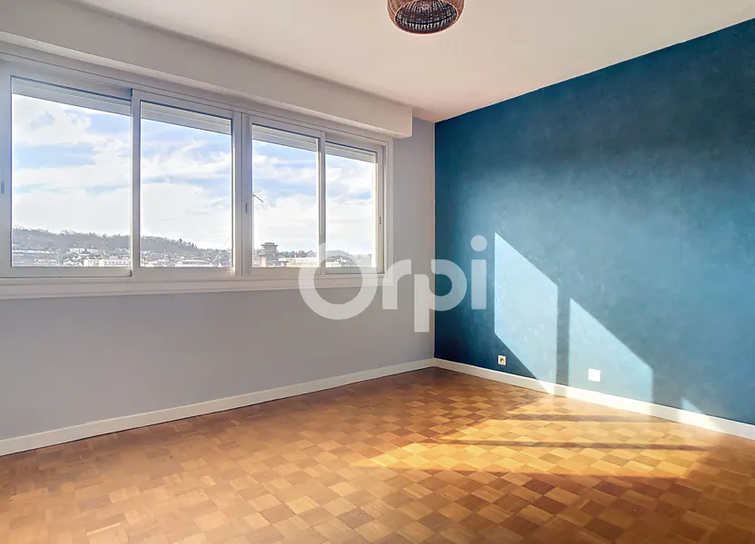 Appartement Rue Romain Rolland à Brive-la-Gaillarde