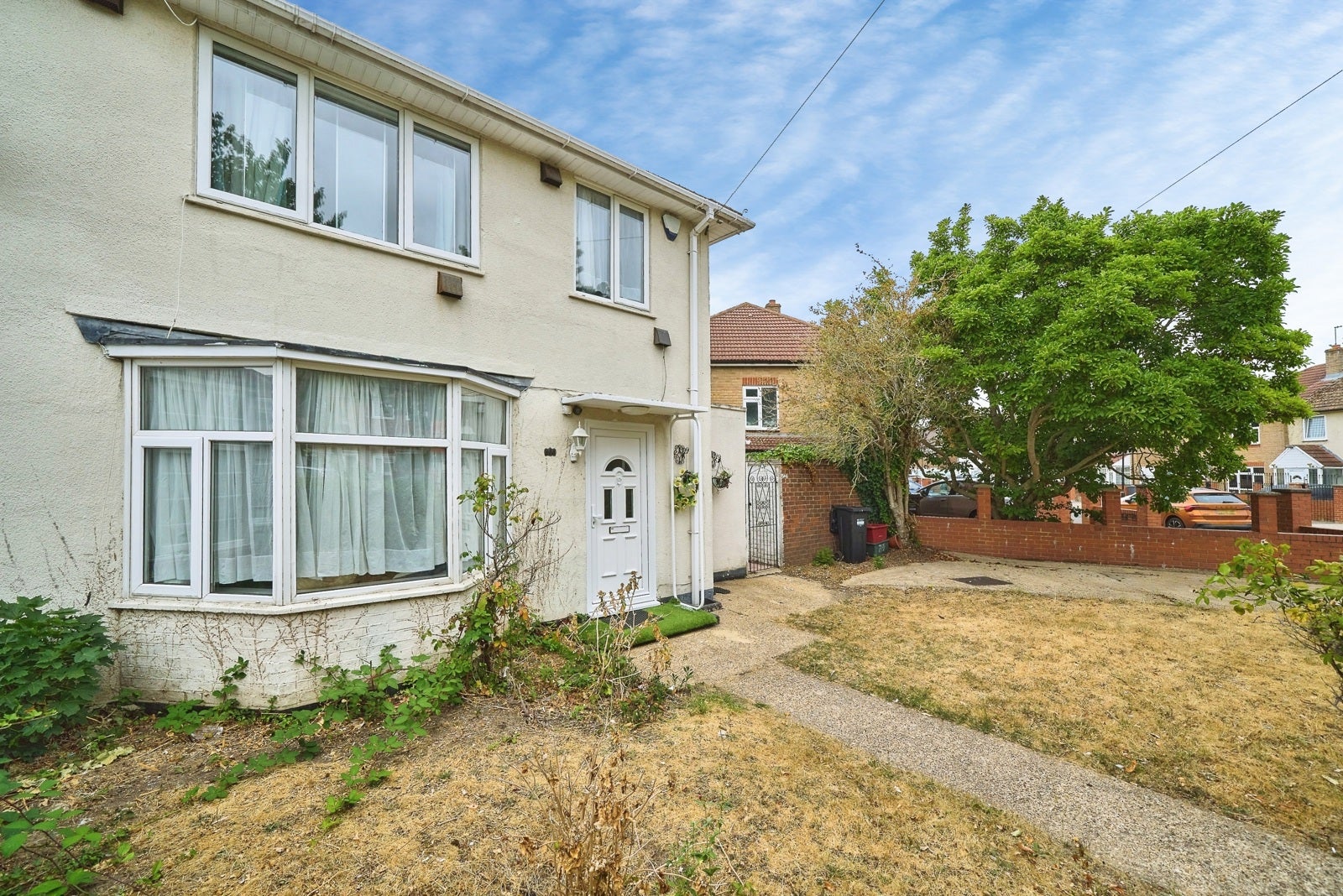 House Ely Road in Greater London