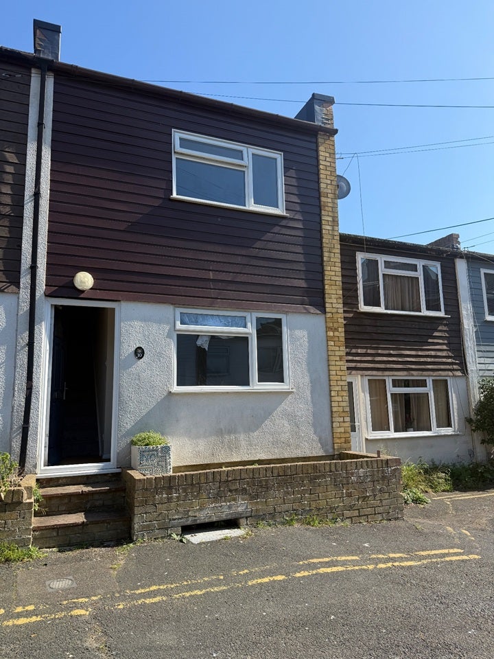 House Thanet Road in Thanet