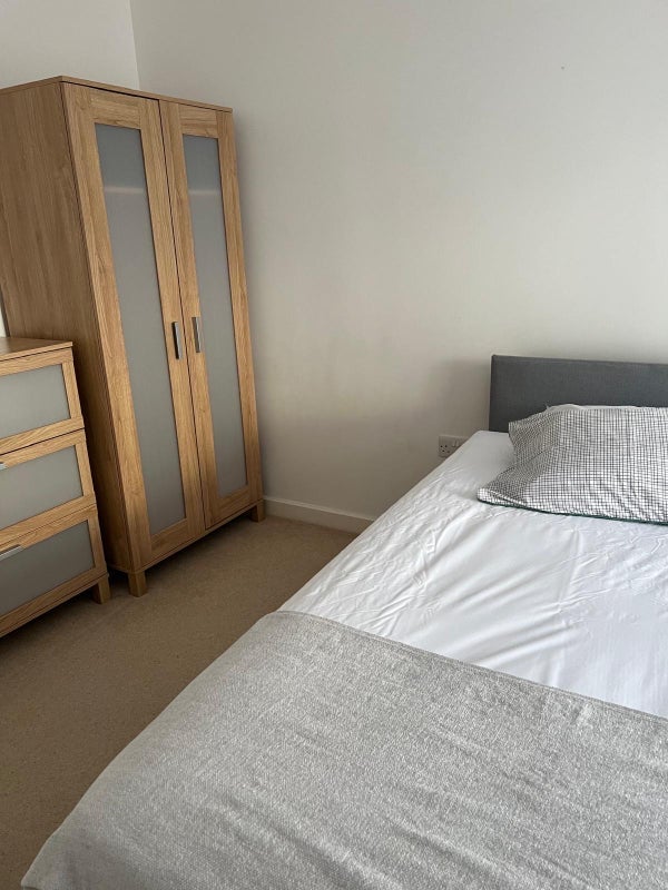 Room Clapham Manor Street in Greater London