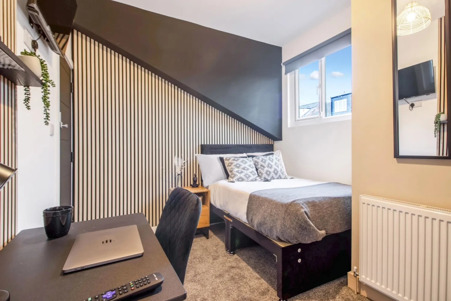 Room Chilwell Road in Nottingham