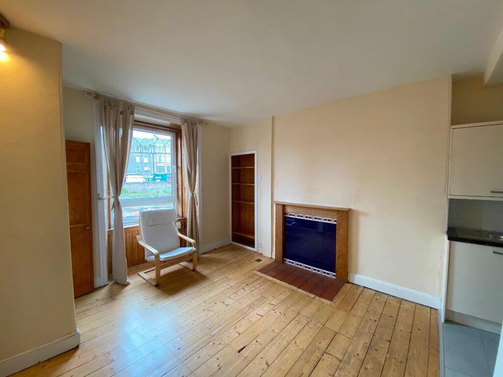 Flat New Mart Road in City of Edinburgh