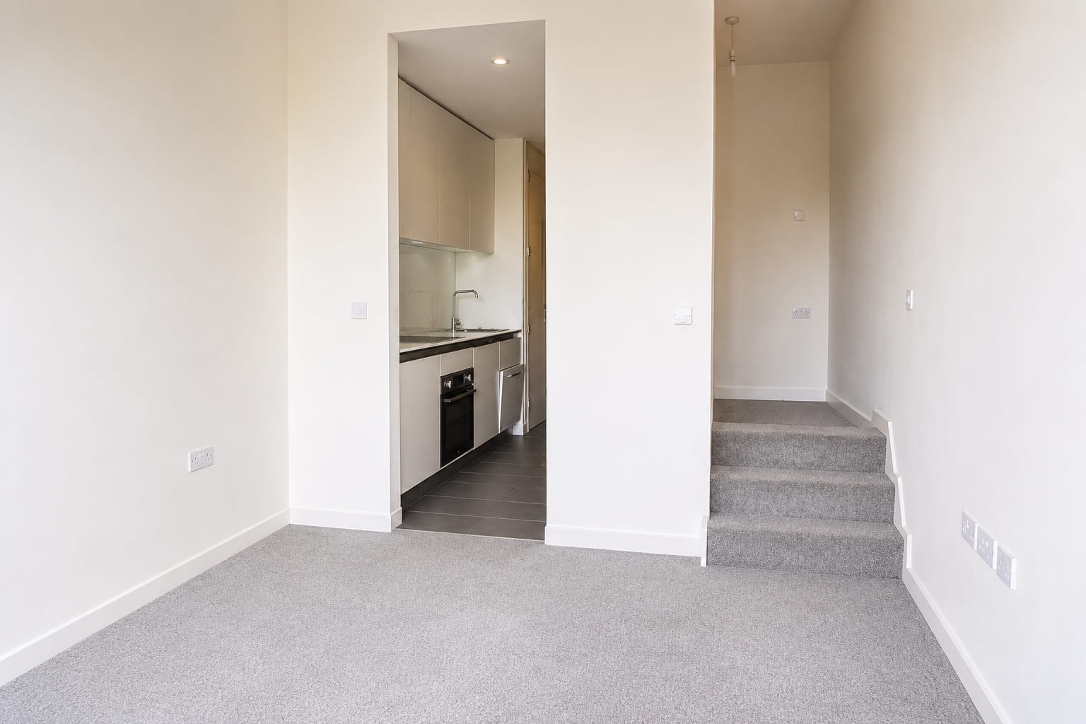Flat Wills Way in Bristol