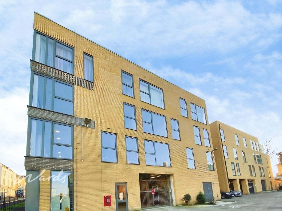 Flat Foster Street in Maidstone