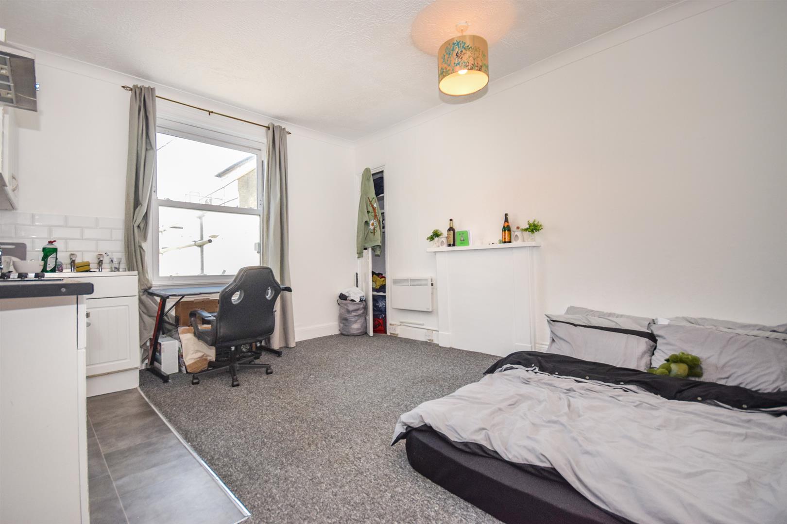 Flat Atlingworth Street in Brighton