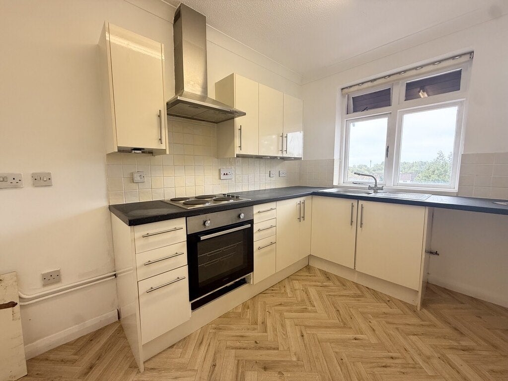 Flat Park Lane in Waterlooville