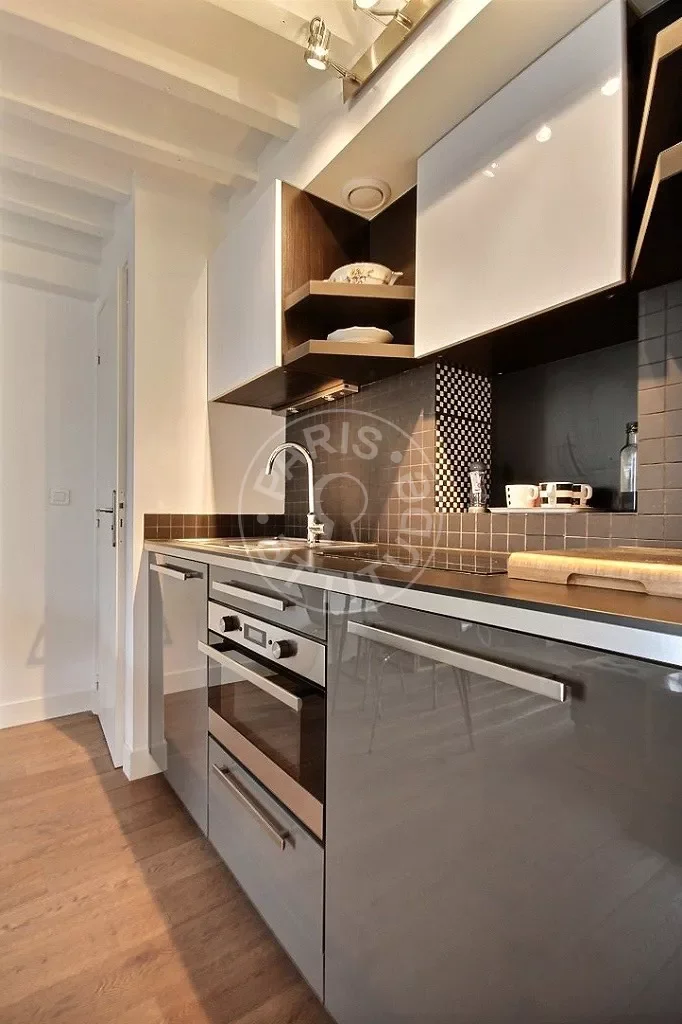 Appartement Rue de l'Échiquier à Paris