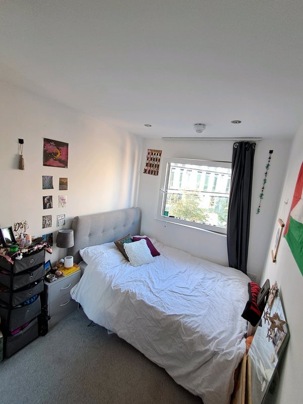 Room Rusholme Place in Manchester