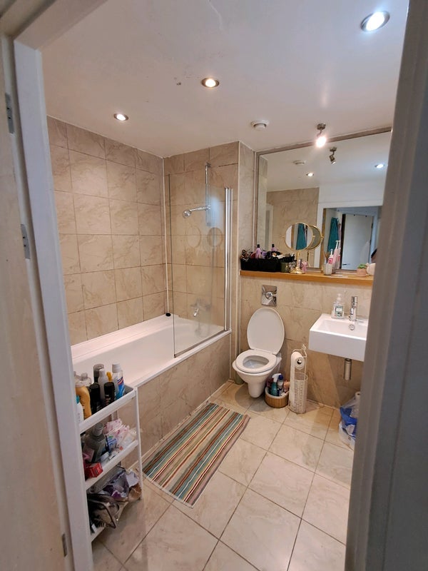 Room Rusholme Place in Manchester