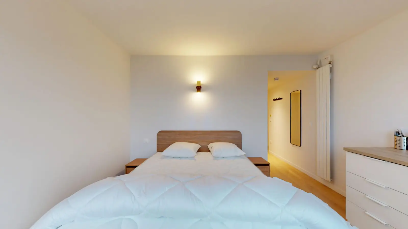 Room Villa Croix Nivert in Paris