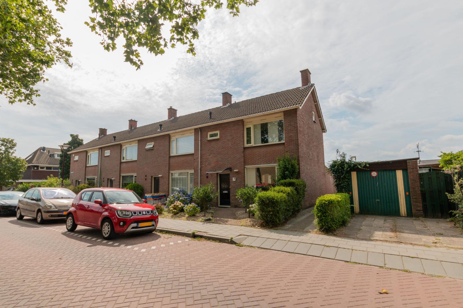 Huis Olmenstraat 12 in Oudenbosch