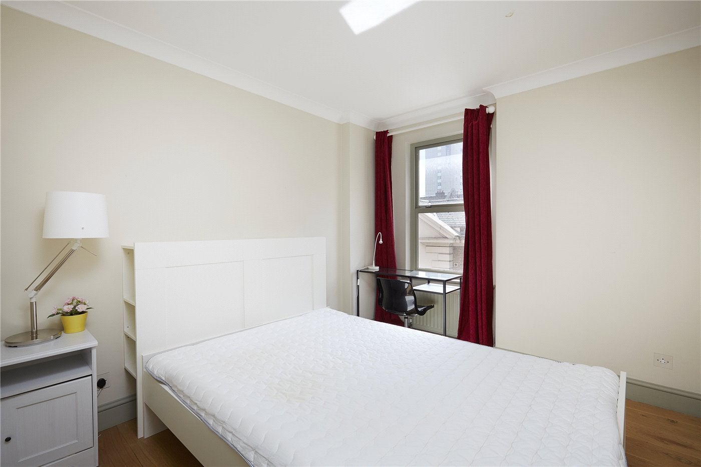 Flat Bloomsbury Street in Greater London