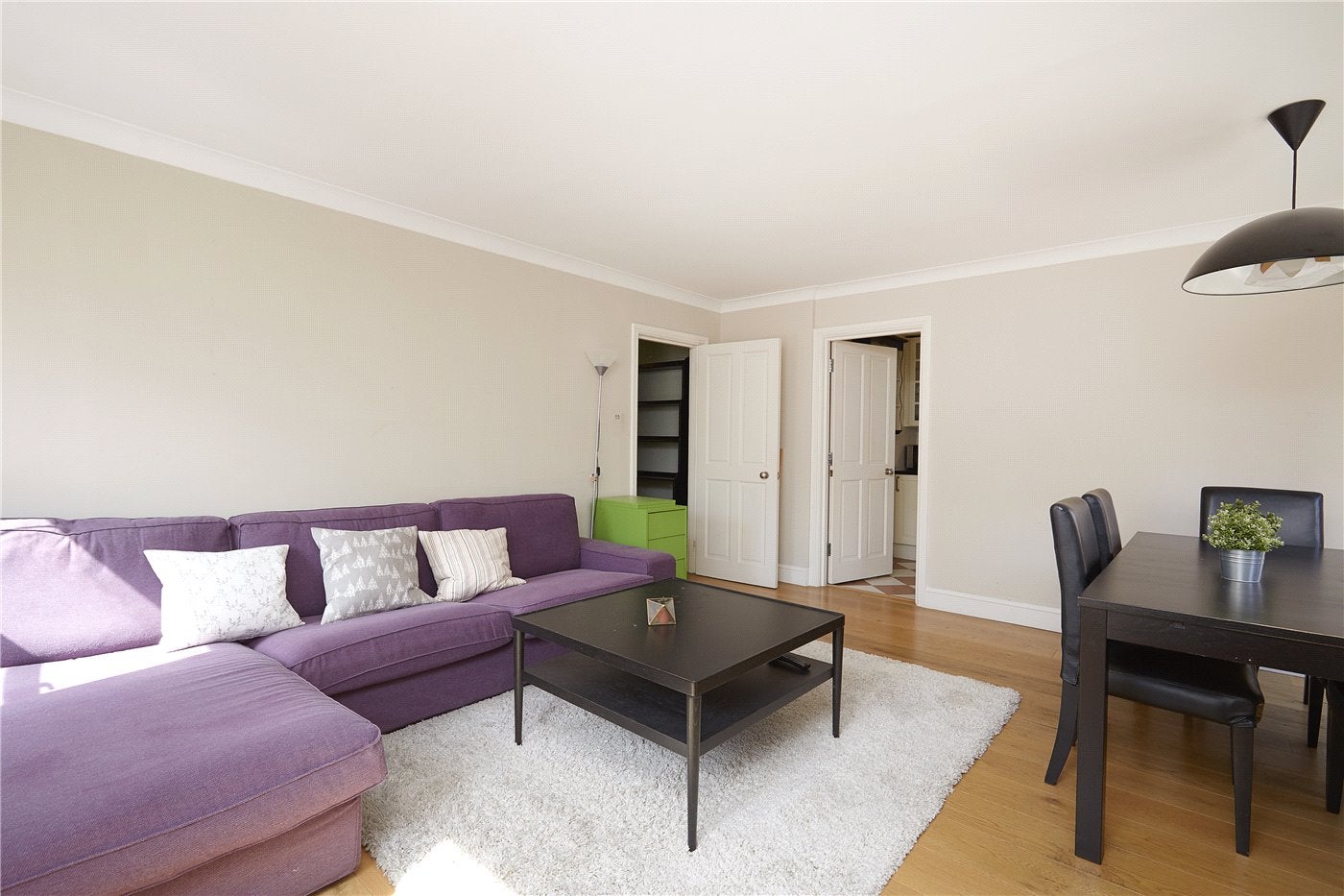 Flat Bloomsbury Street in Greater London