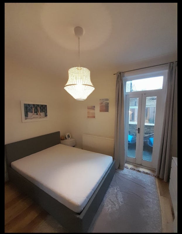 Room Thackeray Road in Greater London