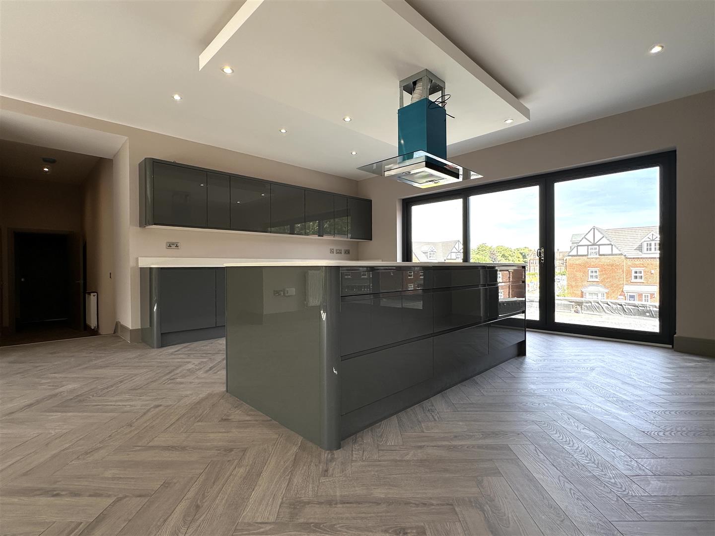 Flat Coach House Lane in London