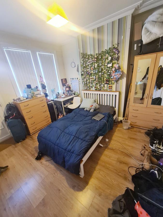 Room Pybus Street in Derby