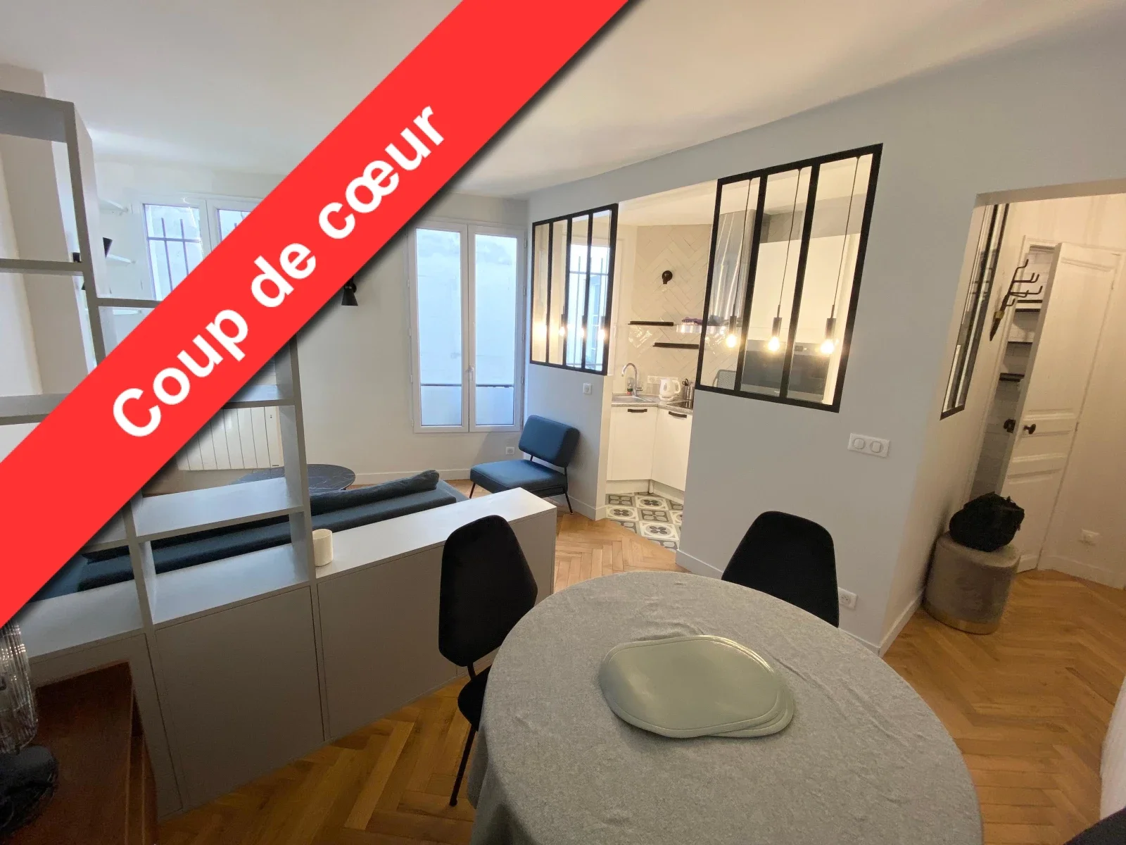 Flat Rue de Rennes in Paris