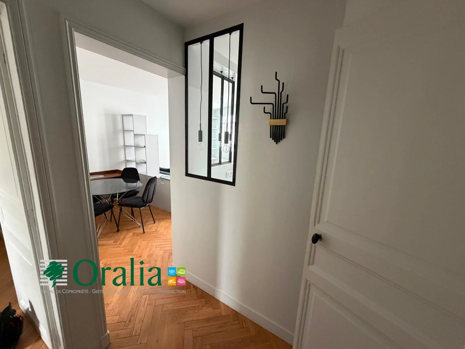 Flat Rue de Rennes in Paris