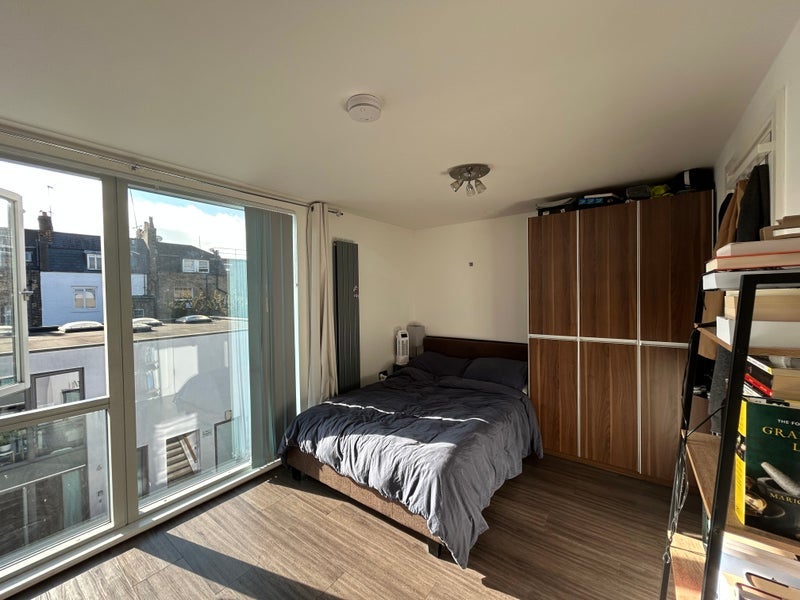 Room Gray's Inn Road in Greater London